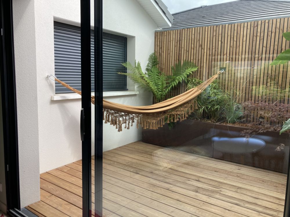 gallery grid image