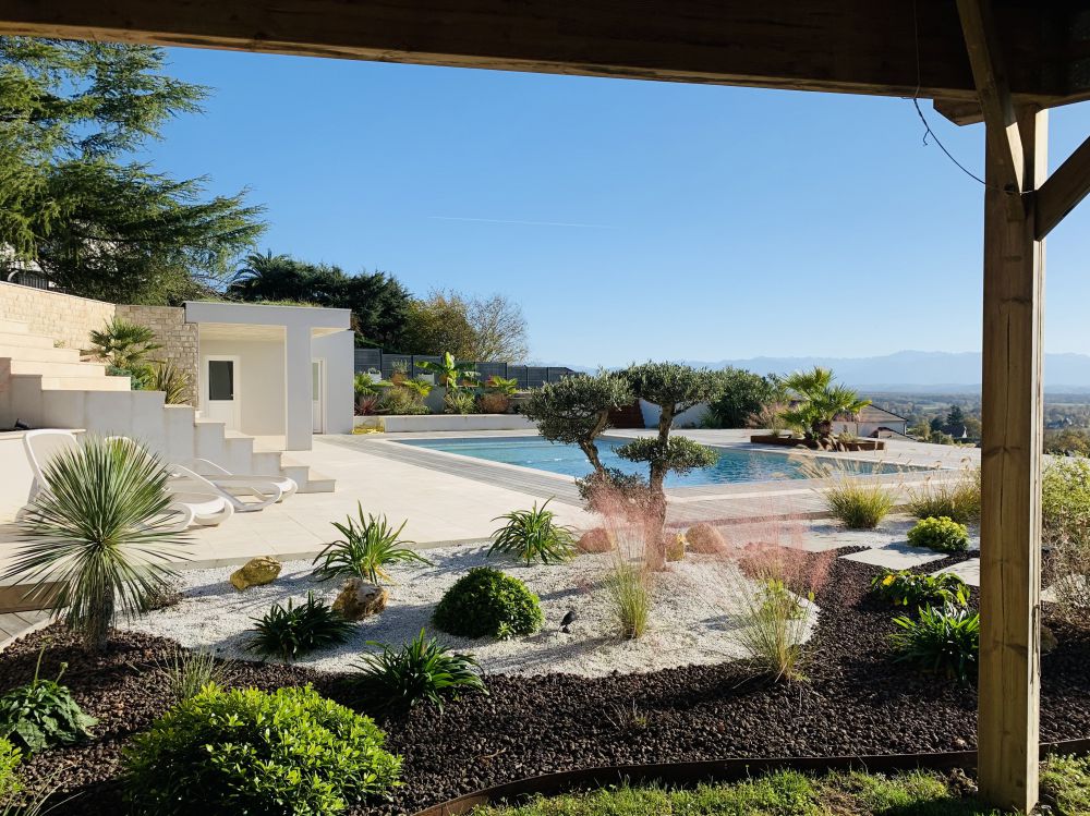 gallery grid image