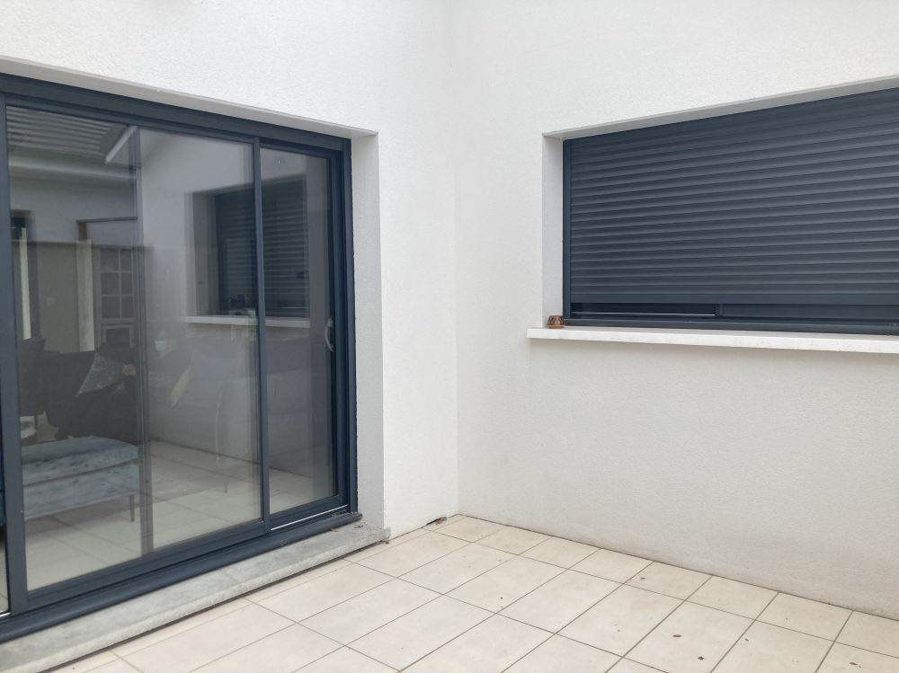 gallery grid image