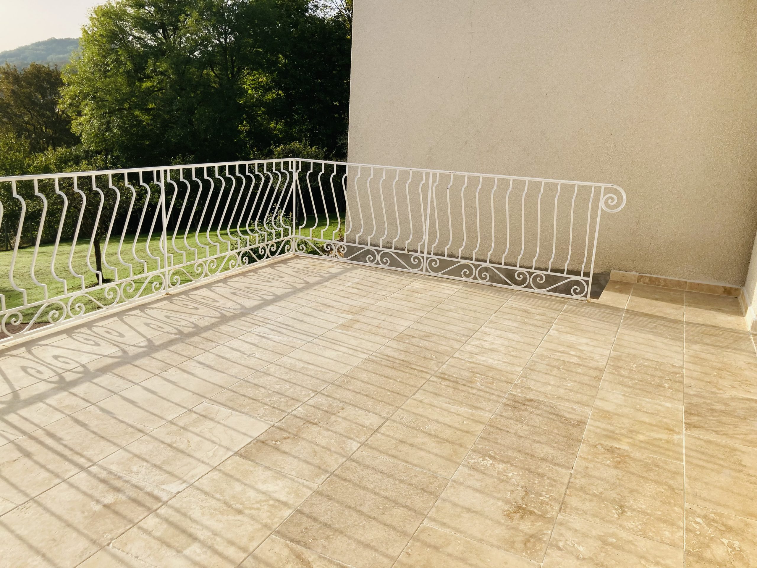 Rénovation de terrasses et d'un jardin à Arbus - (64)