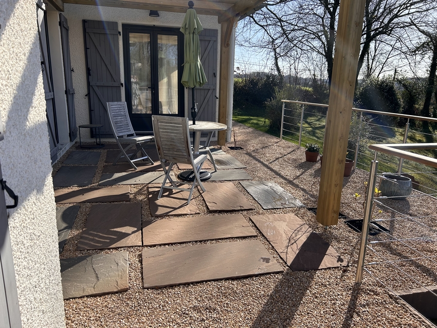Création d'un espace terrasse à Sauvagnon (64)