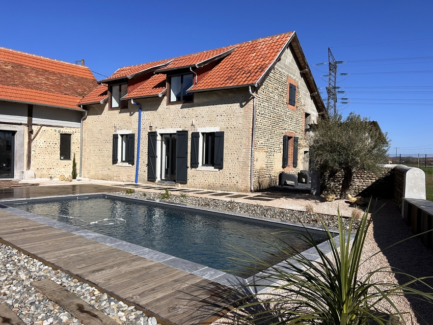Rénovation paysagère d'une grange à Mazerolles (64)