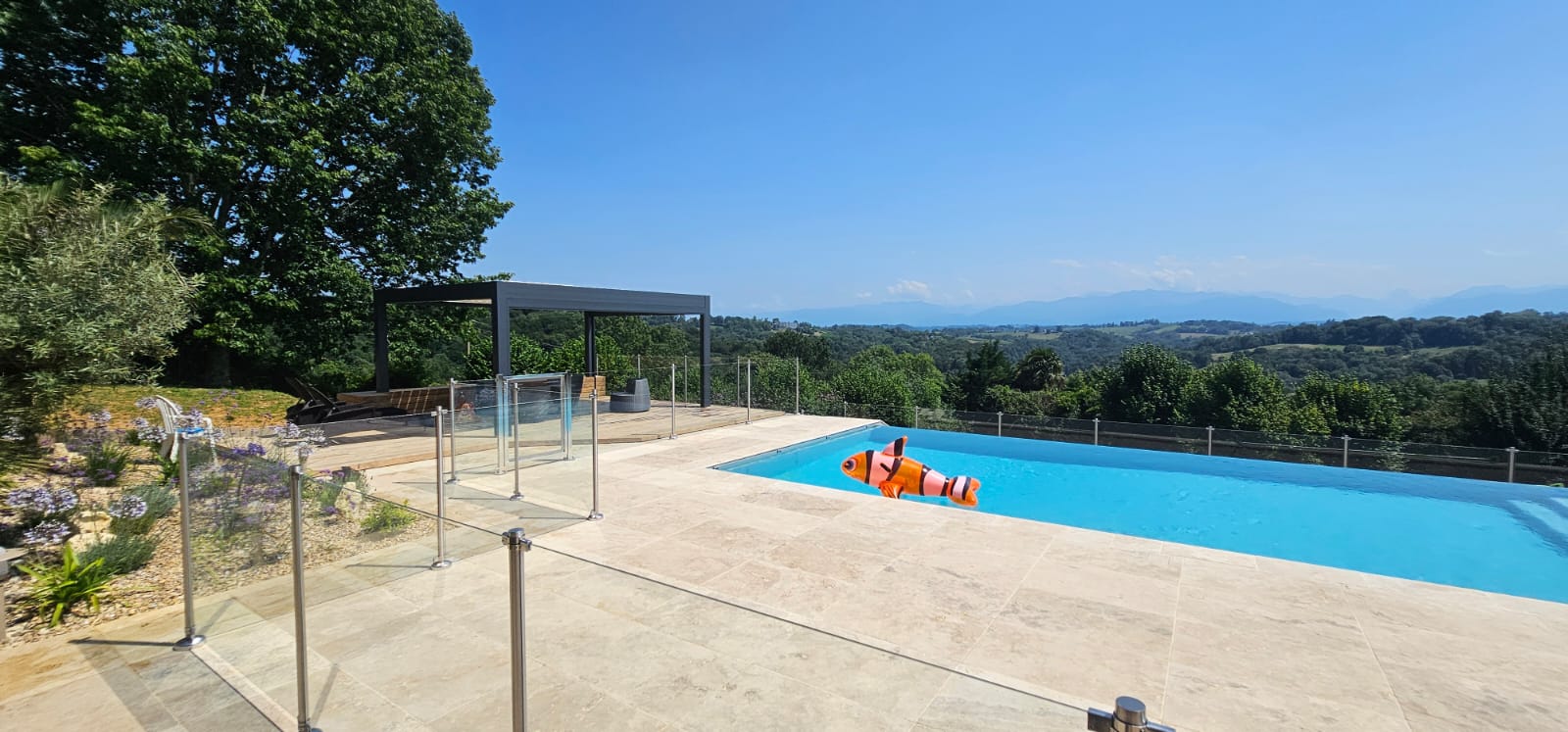 Aménagement des abords d'une piscine Jurançon