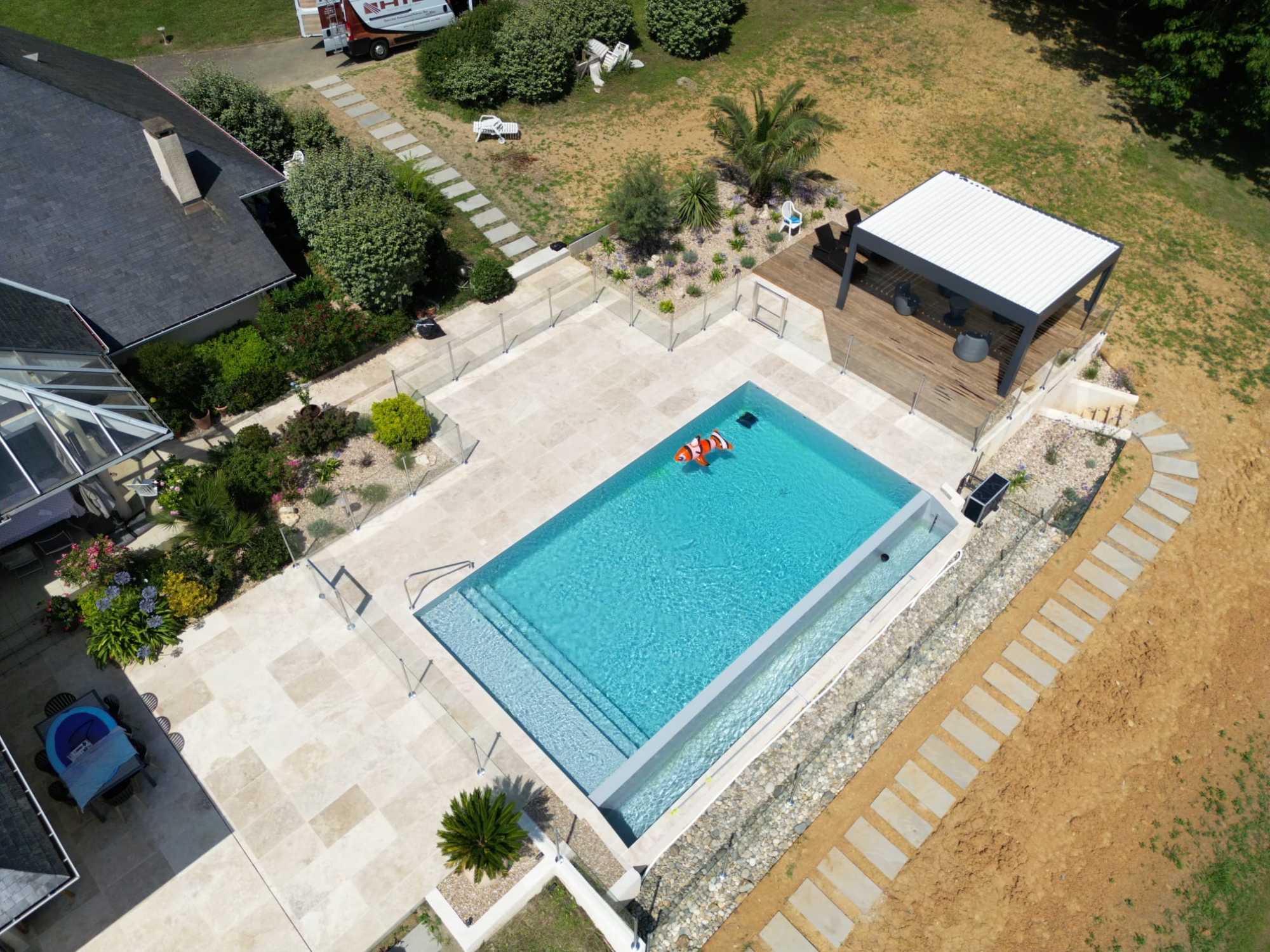 Aménagement des abords d'une piscine Jurançon