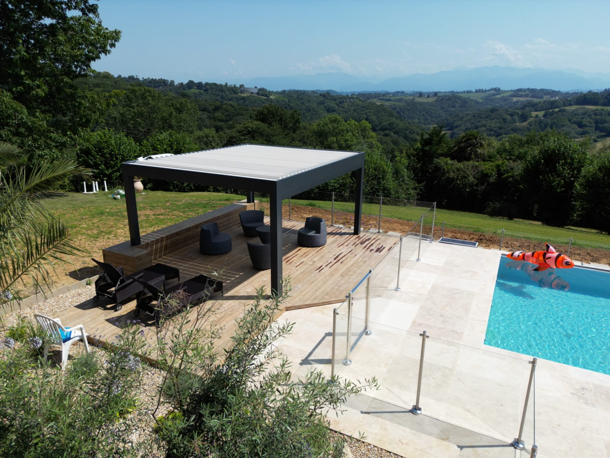 Aménagement des abords d'une piscine Jurançon
