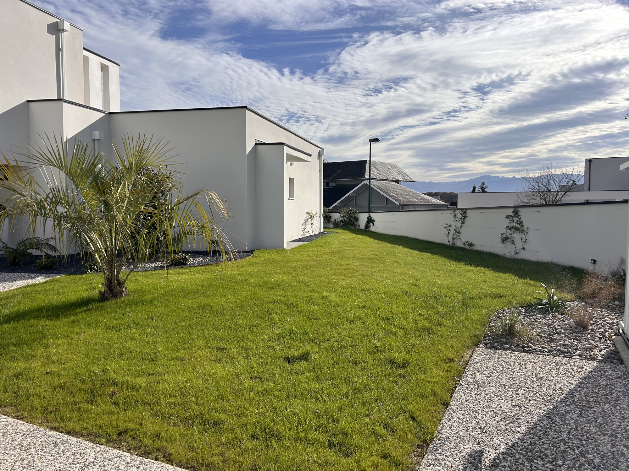 Aménagement complet pour cette villa contemporain à Idron