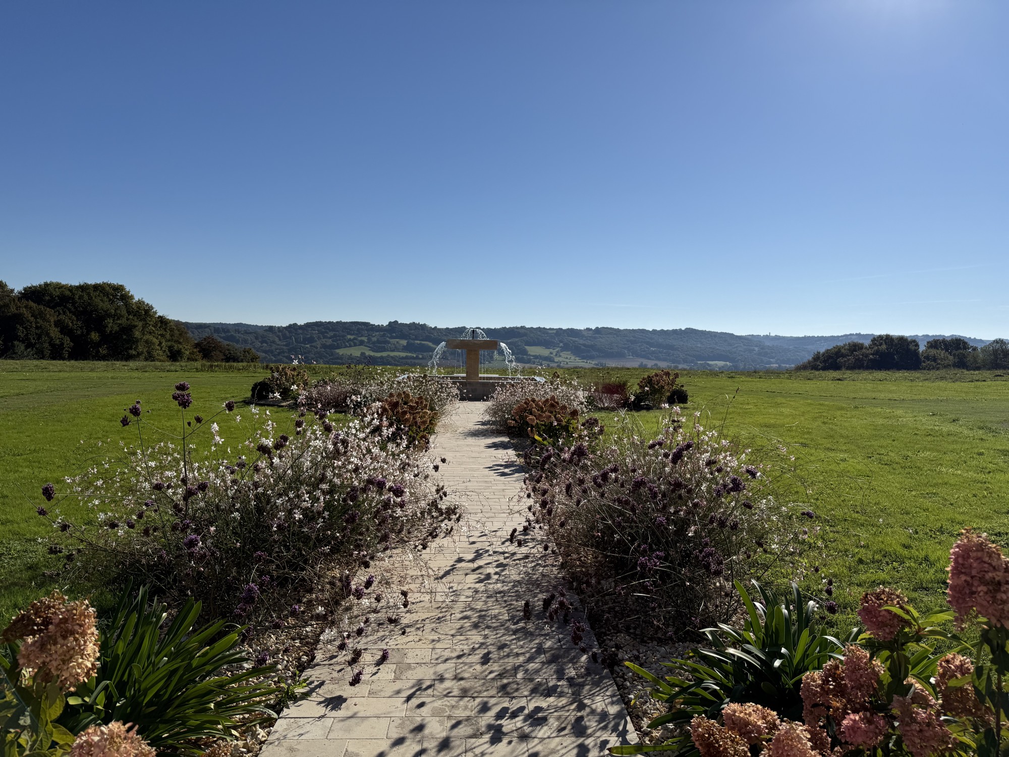 Aménagement extérieur d'un domaine à Baliracq-Maumusson (64)