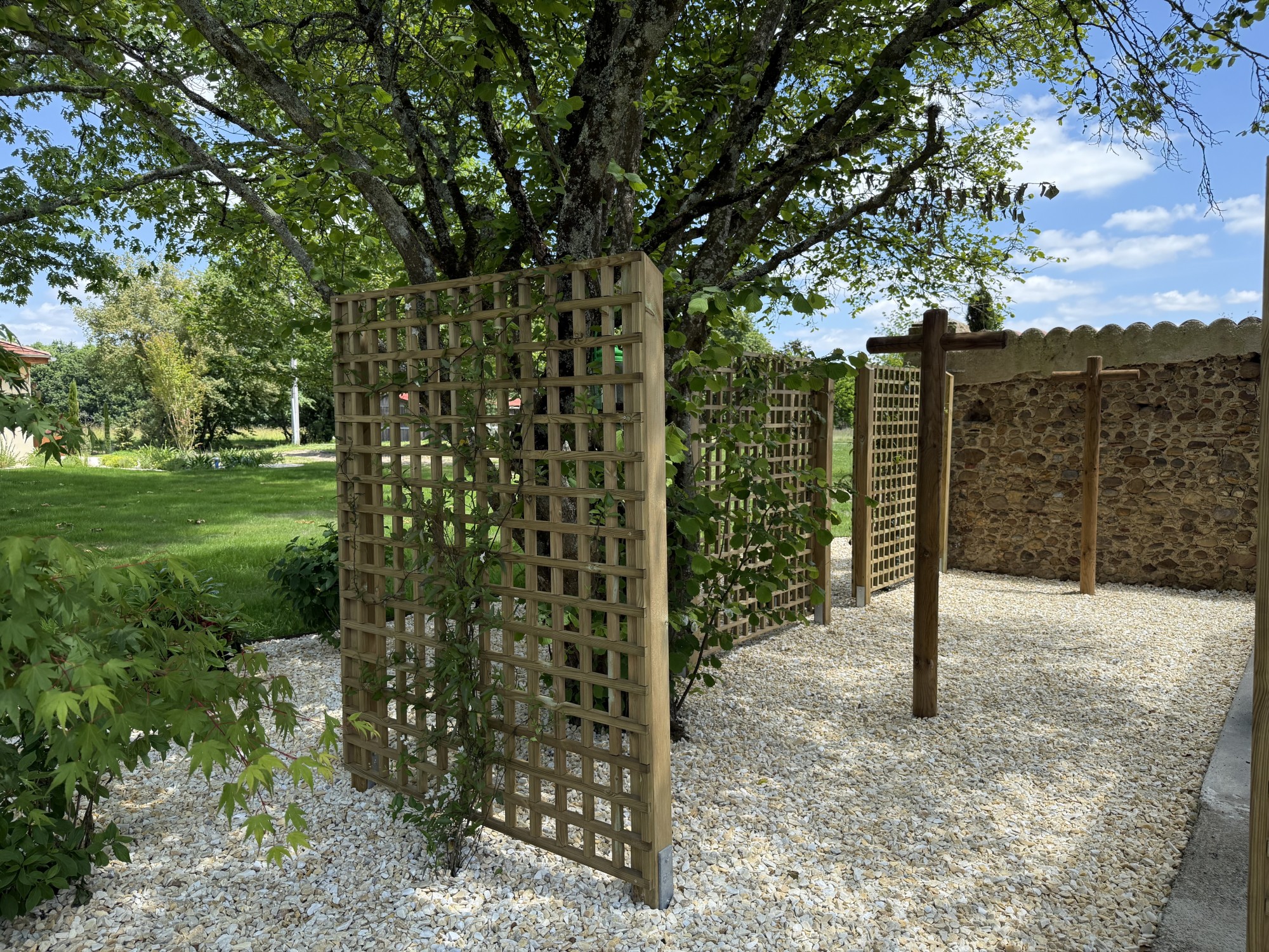 Aménagement extérieur d'un domaine à Baliracq-Maumusson (64)