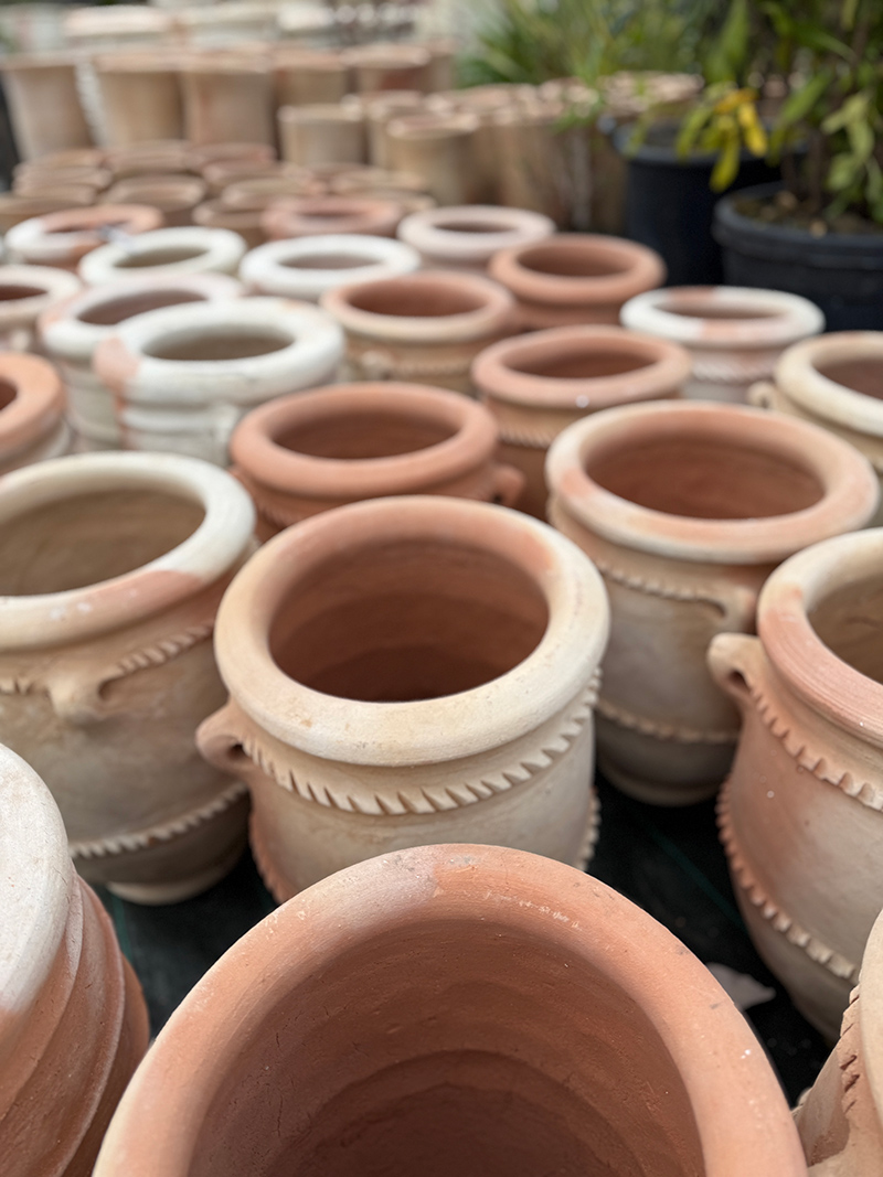 Jarres artisanales à Pau, Pyrénées Jardin Concept